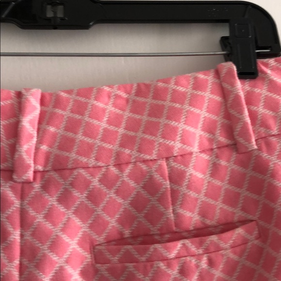 Ann Taylor Modern Fit Quilted Cty Short pink check - Picture 6 of 9